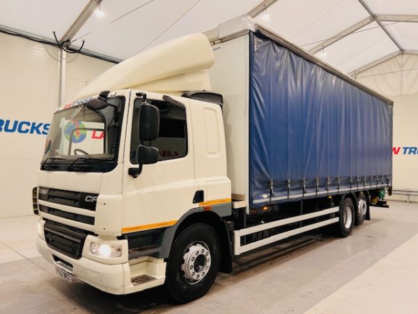 DAF CF75 310 6x2 Sleeper Cab Curtainsider Manual