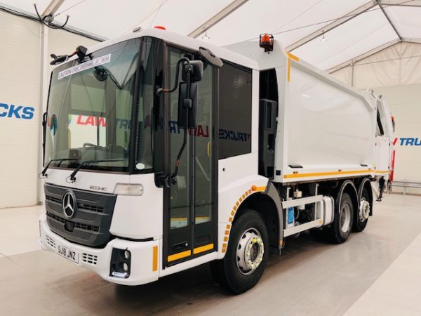 Mercedes Econic 2630 6x2 Refuse Bin Lorry