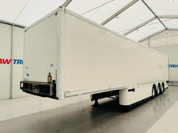 Paneltex Tri Axle Insulated Box Van Trailer