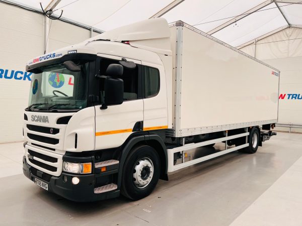 Scania P250 4x2 Sleeper Cab Box Van Manual