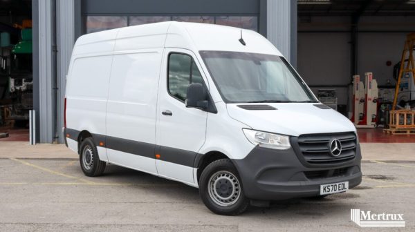 Used Mercedes Sprinter 2.0 315 CDI Progressive (Manual) RWD L2 H2 Euro 6