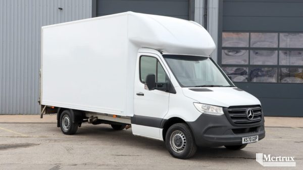 Used Mercedes Sprinter 2.1 316 CDI Progressive Luton (Manual) RWD L3 Euro 6